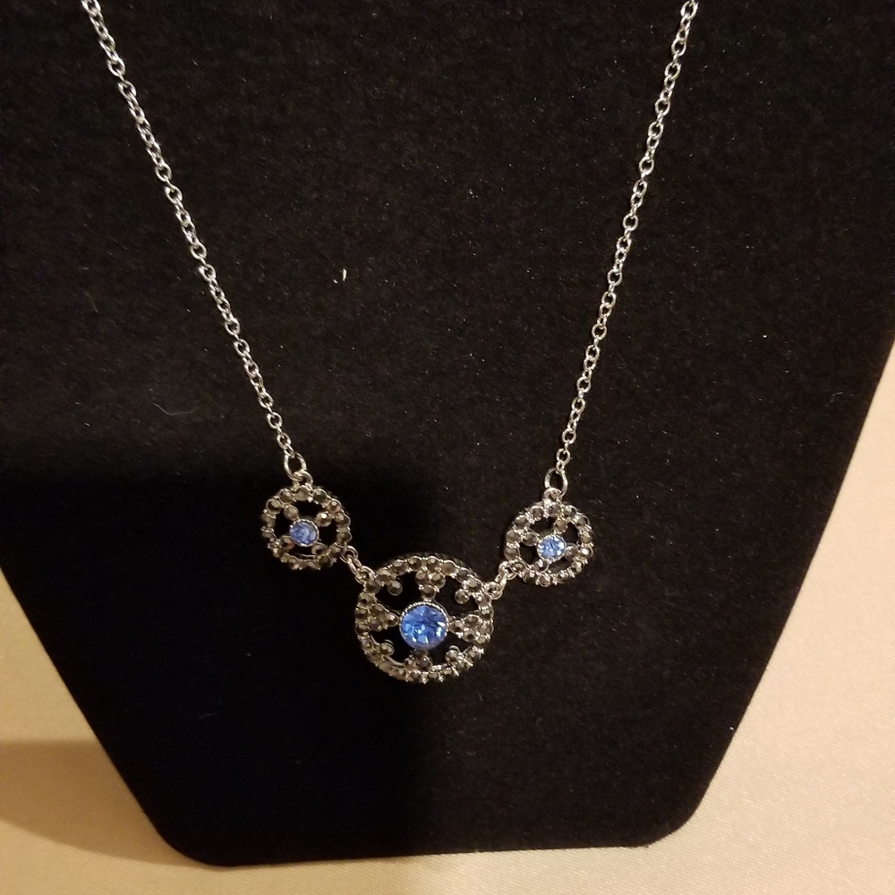 Necklace set - Picture 12 of 16
